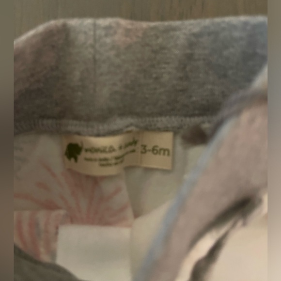 🇺🇸 NEW! • Monica & Andy • Bodysuit with Joggers | 3 - 6 months - Picture 5 of 5